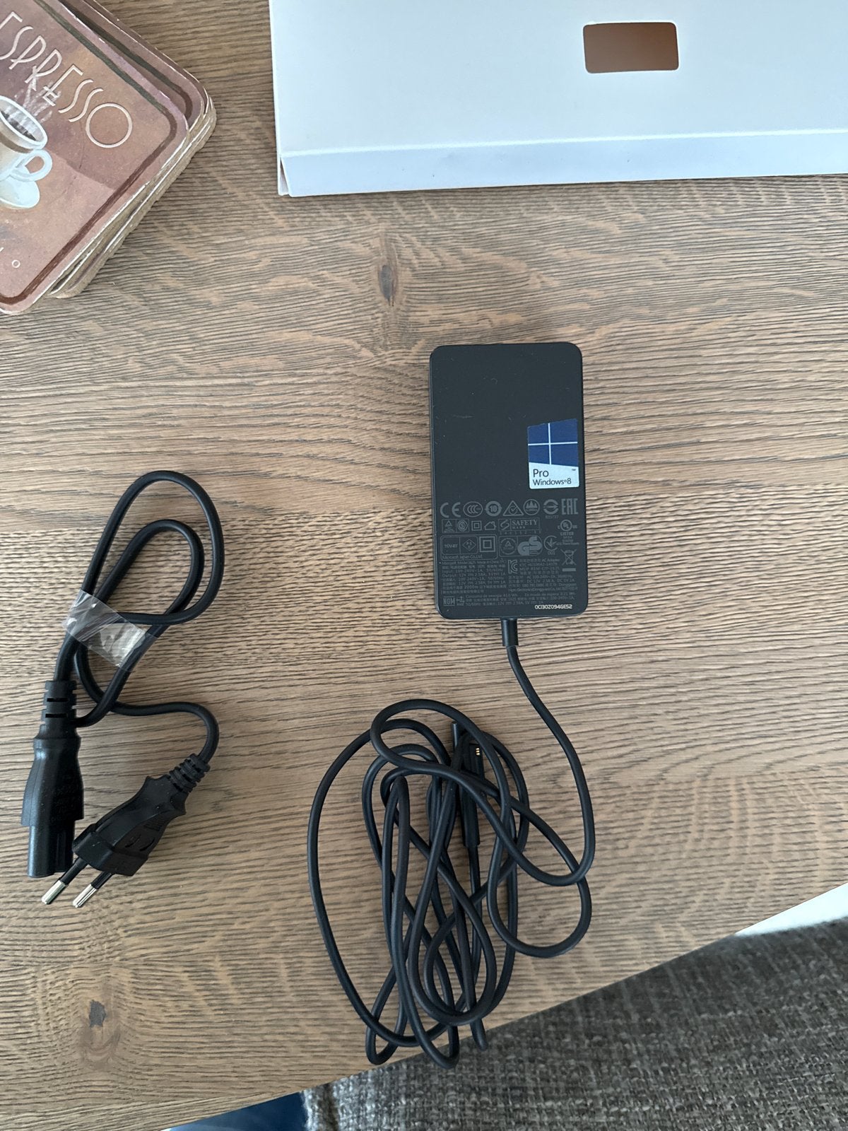Microsoft Surface Pro Oplader - Origineel, Ophalen of Verzenden, Zo goed als nieuw