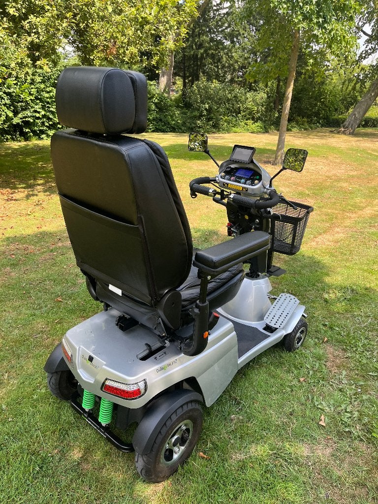 Quingo Toura 2 5 wieler scootmobiel Nieuwstaat Nwe Accu's, Ophalen of Verzenden, Zo goed als nieuw, Elektrische rolstoel