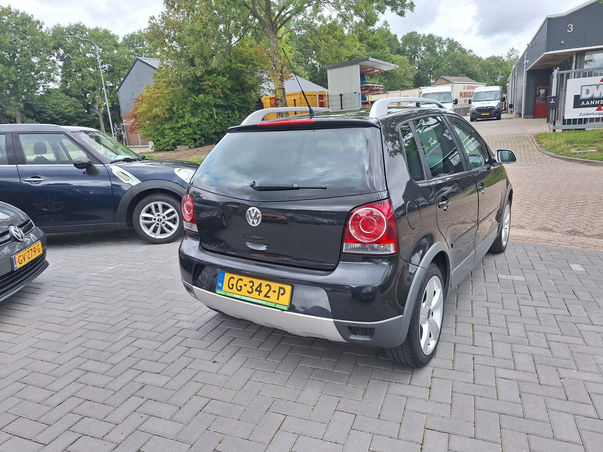 Volkswagen Polo 1.4-16V Edition Cross Polo / Nette auto / Ni, Voorwielaandrijving, 15 km/l, Gebruikt, Zwart