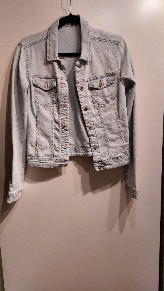 spijkerjasje en zwart jasje maat 38 only, Kleding | Dames, Ophalen of Verzenden, Gedragen, Maat 38/40 (M), Zwart