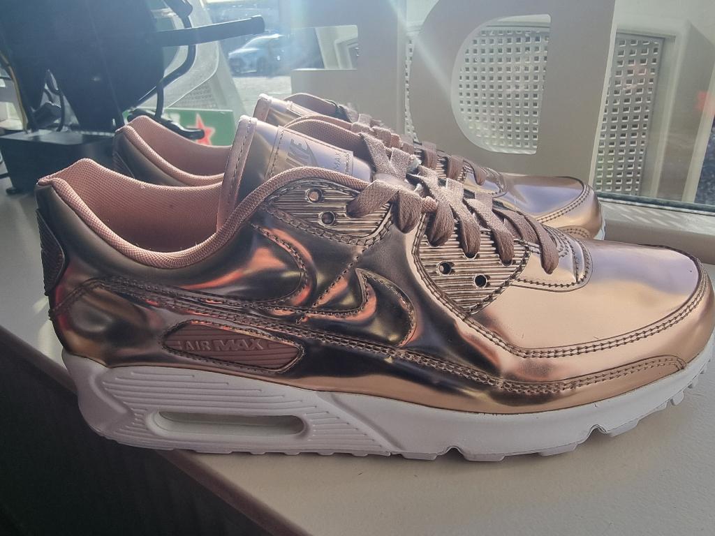 Nike air max 90 bronze rose gold maat 45 nieuw 2020 brons, Kleding | Heren, Schoenen, Overige kleuren, Ophalen of Verzenden, Sneakers of Gympen