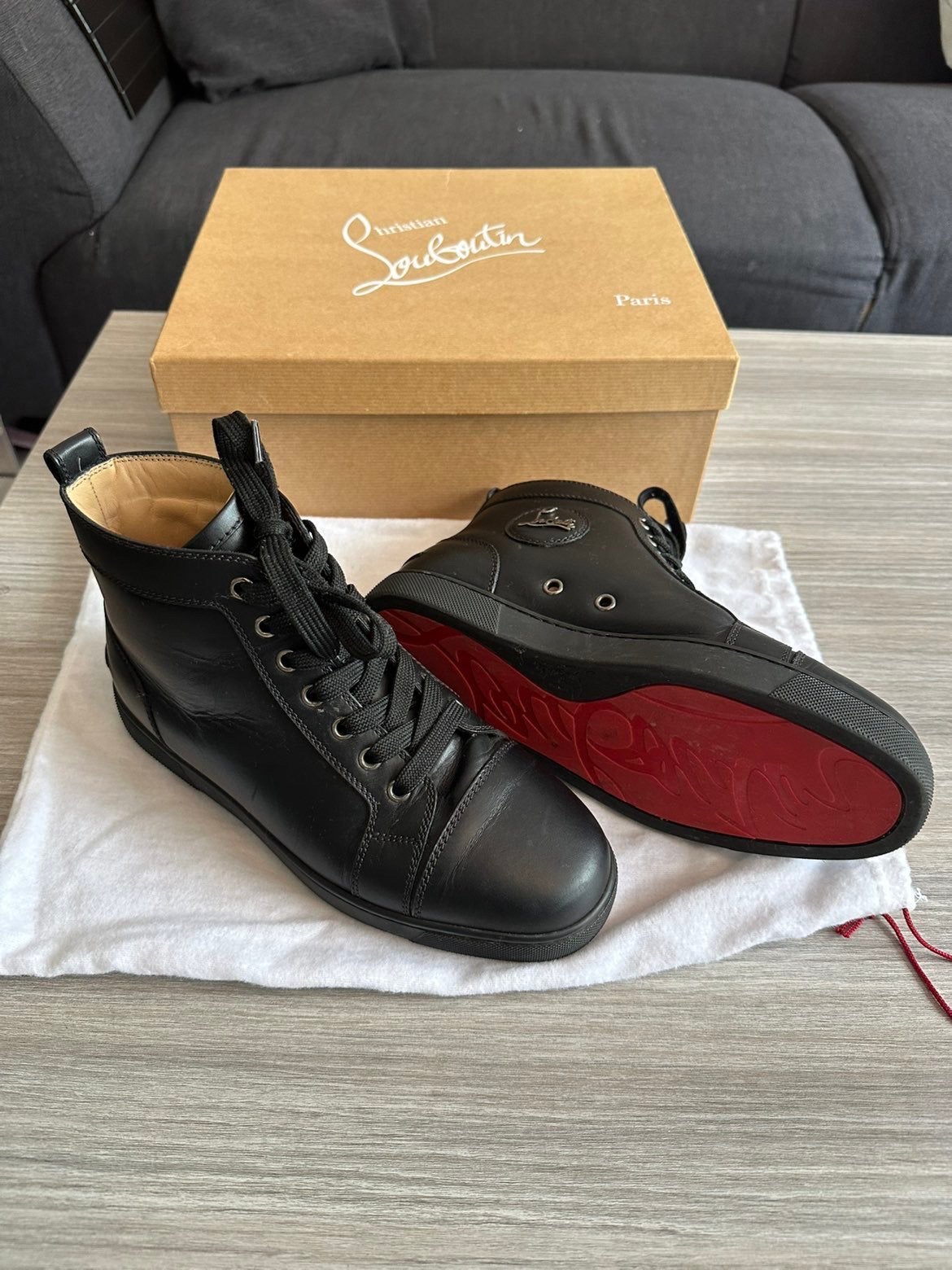 Christian Louboutin - Louis Woman Flat Calf, Ophalen of Verzenden, Zo goed als nieuw, Zwart, Sneakers of Gympen