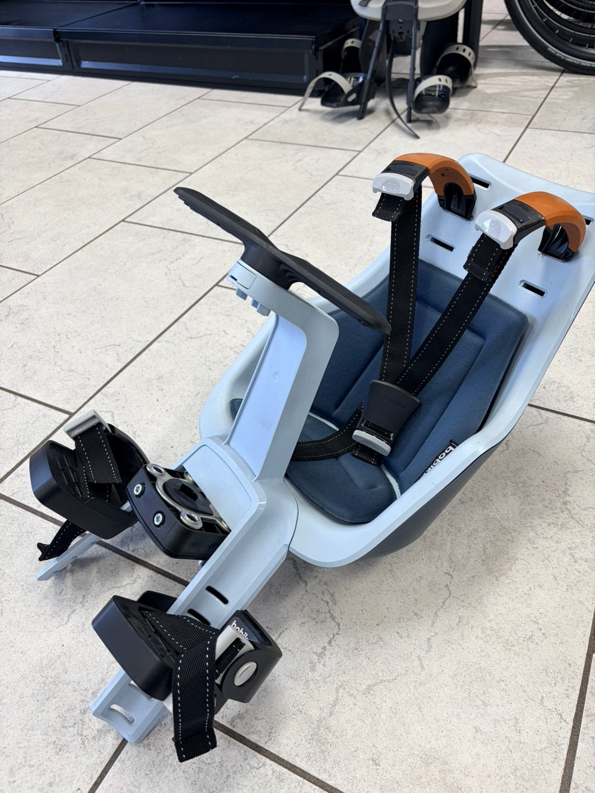 Bobike Voorzitje Mini blauw, Fietsen en Brommers, Ophalen, Voetsteuntjes, Nieuw, Voorzitje