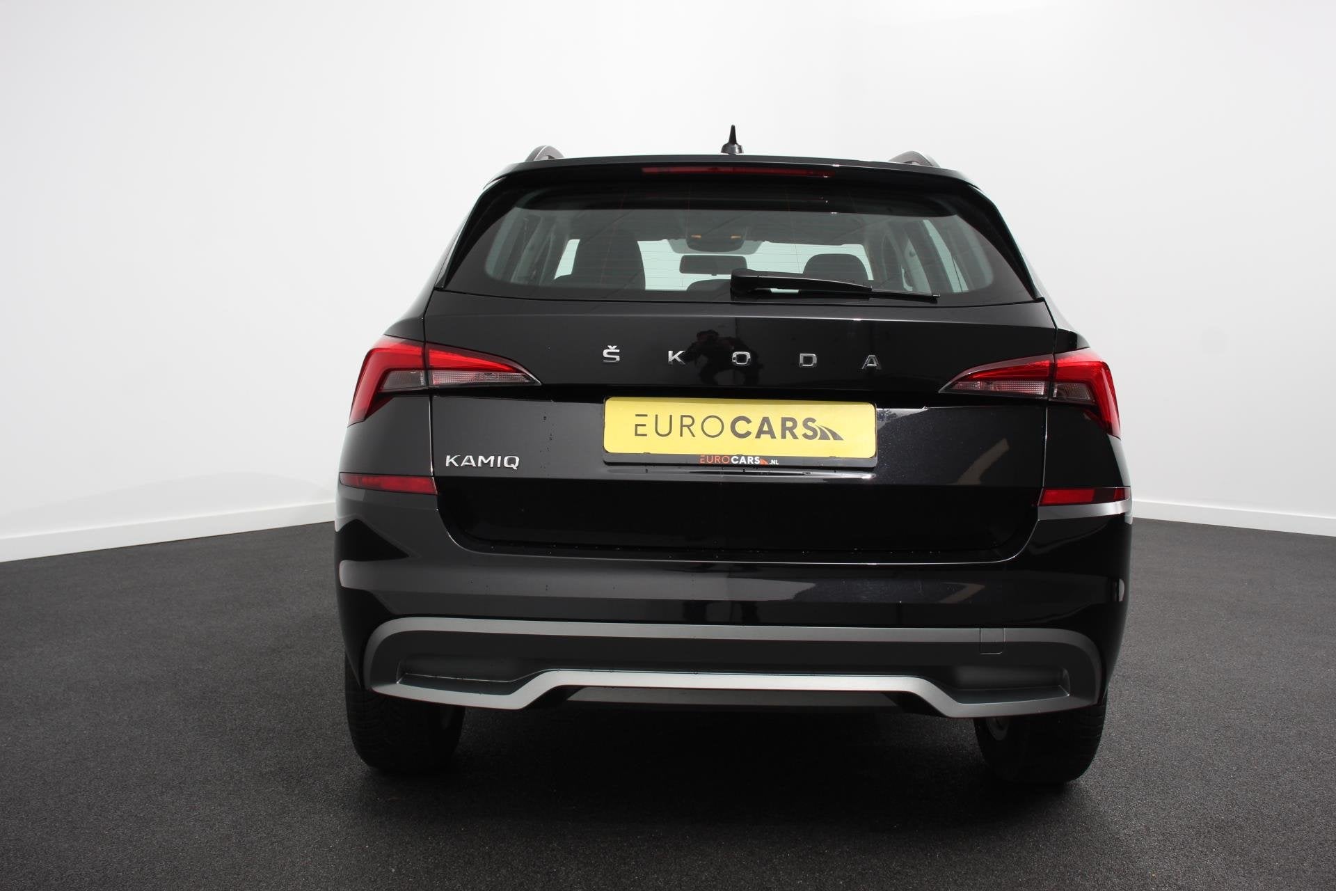 Skoda Kamiq 1.0 TSI 110pk Ambition Airco Led Cruise Control, Voorwielaandrijving, Stof, Gebruikt, 620 kg