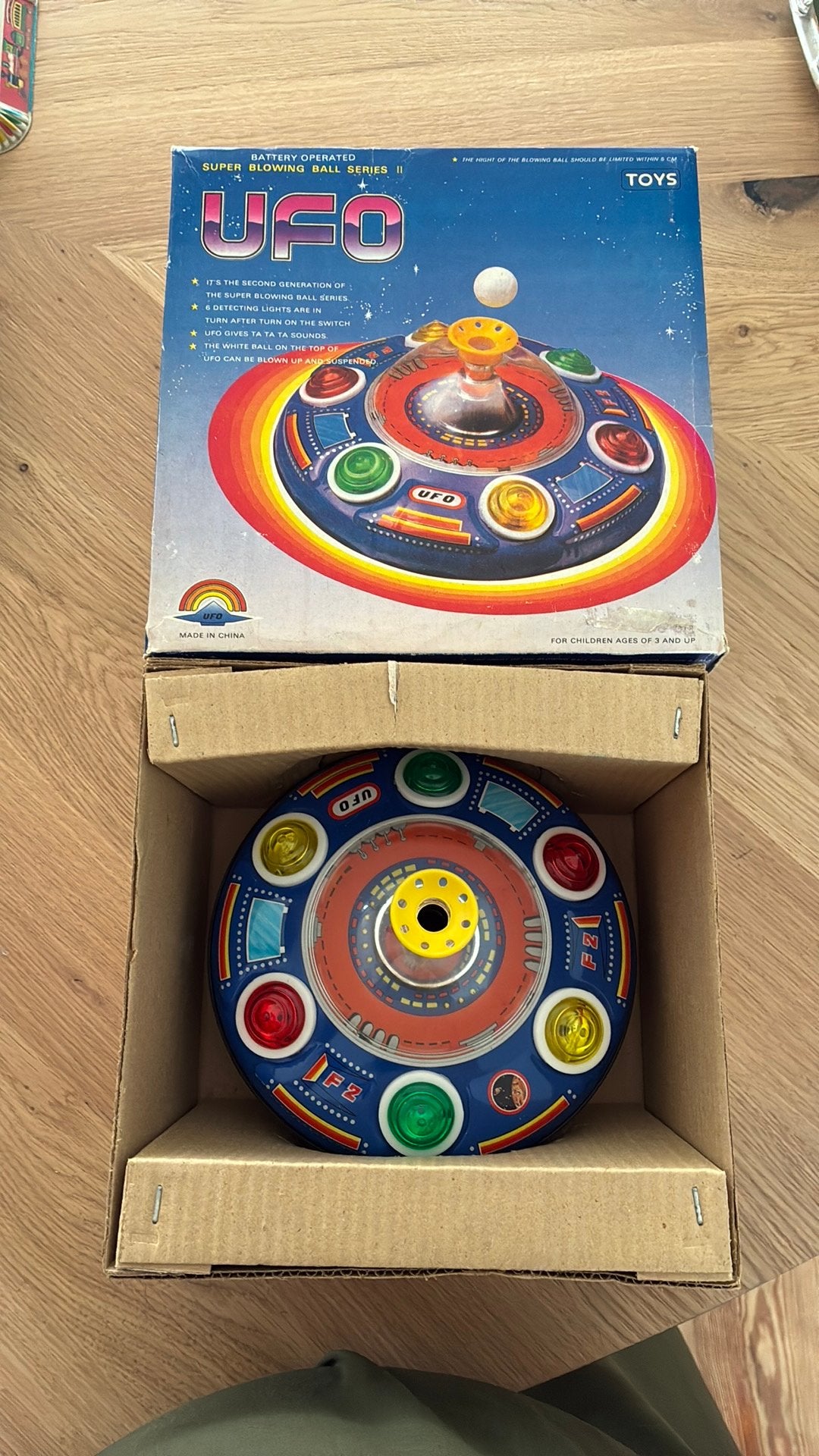 Ufo, Ophalen