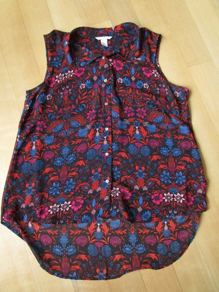H&M maat 44 - mouwloze blouse top, Kleding | Dames, H&M, Meerkleurig, Maat 42/44 (L), Ophalen of Verzenden