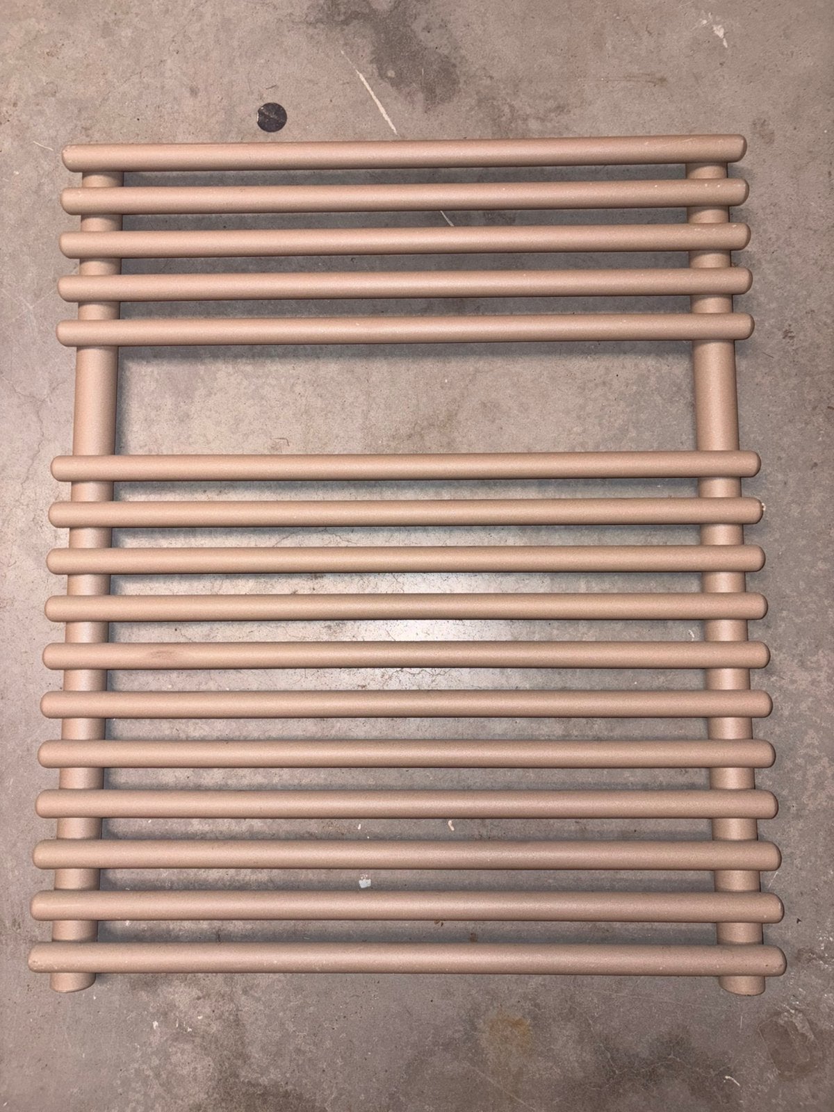 Design radiator beige creme badkamer douche, Doe-het-zelf en Verbouw, Verwarming en Radiatoren, Ophalen, Zo goed als nieuw