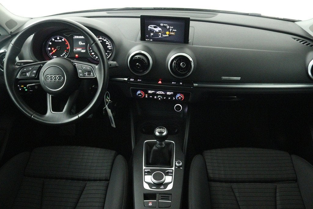 Audi A3 Sportback 1.0 TFSI Sport Lease Edition (CLIMA, CAMER, Stof, Gebruikt, Zwart, Origineel Nederlands