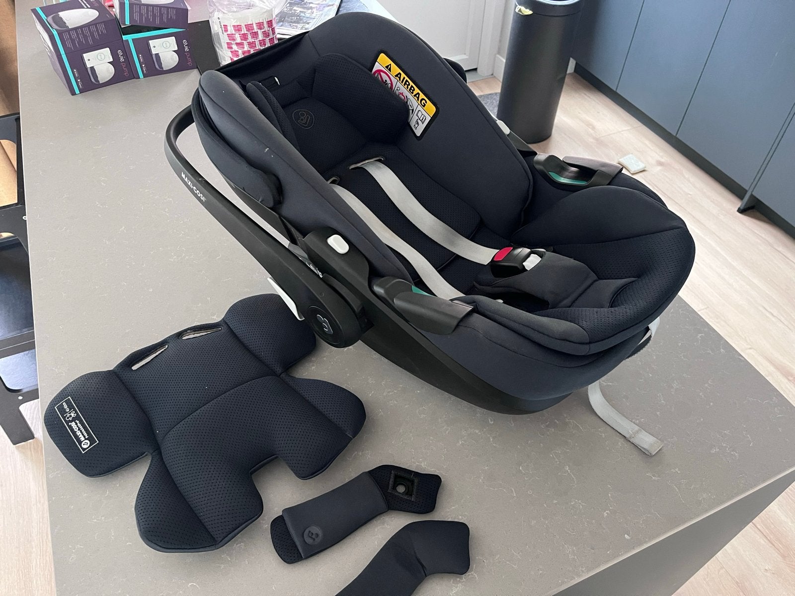 Maxi-Cosi Pebble 360 Pro² Essential Graphite autostoel, Verstelbare rugleuning, Ophalen of Verzenden, Zo goed als nieuw, Isofix