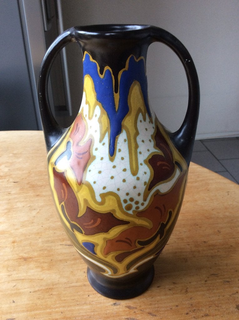 Art-Deco gestileerdfloraal decor op zwart fond vaas, Antiek en Kunst, Ophalen