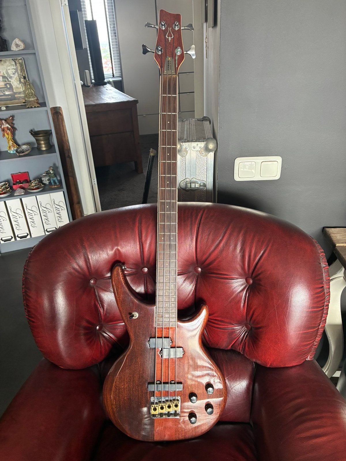 Daion Power Bass Mark X-B / Ibanez SR 1000, Muziek en Instrumenten, Snaarinstrumenten | Gitaren | Bas, Ophalen, Gebruikt, Elektrisch