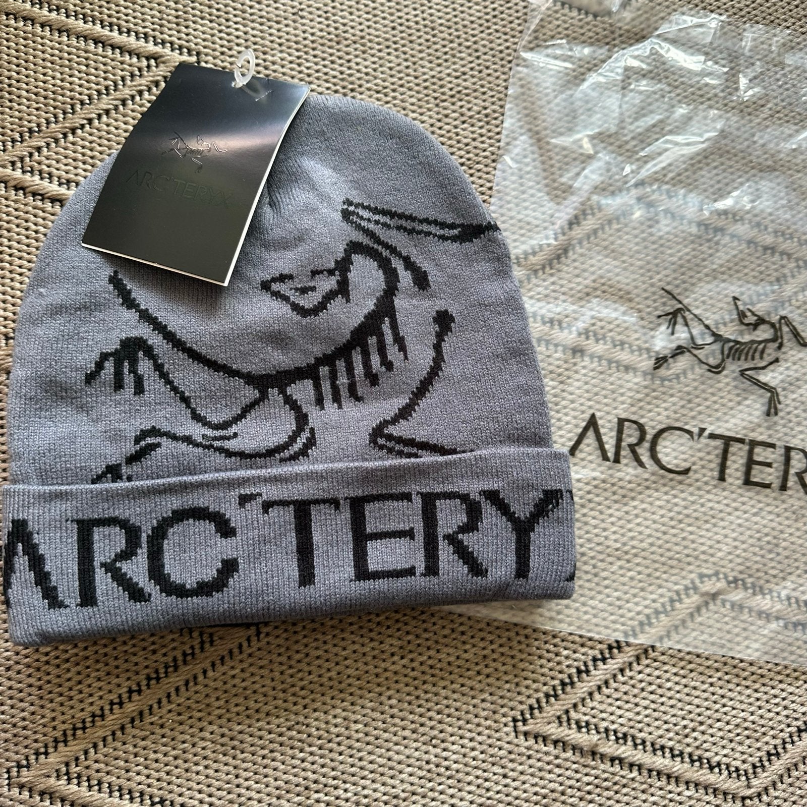 Arc'teryx Fernie Toque Muts - Nieuw met labels, Ophalen of Verzenden, Nieuw, One size fits all, Hoed