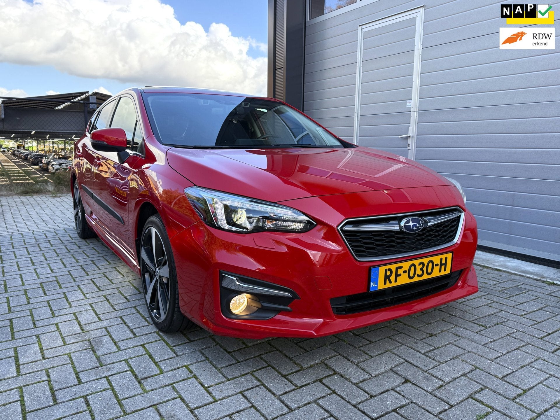 Subaru Impreza 1.6i AWD Premium - Eyesight ( Adaptieve Cruis, Auto's, Automaat, Dealer onderhouden, 15 km/l, Gebruikt