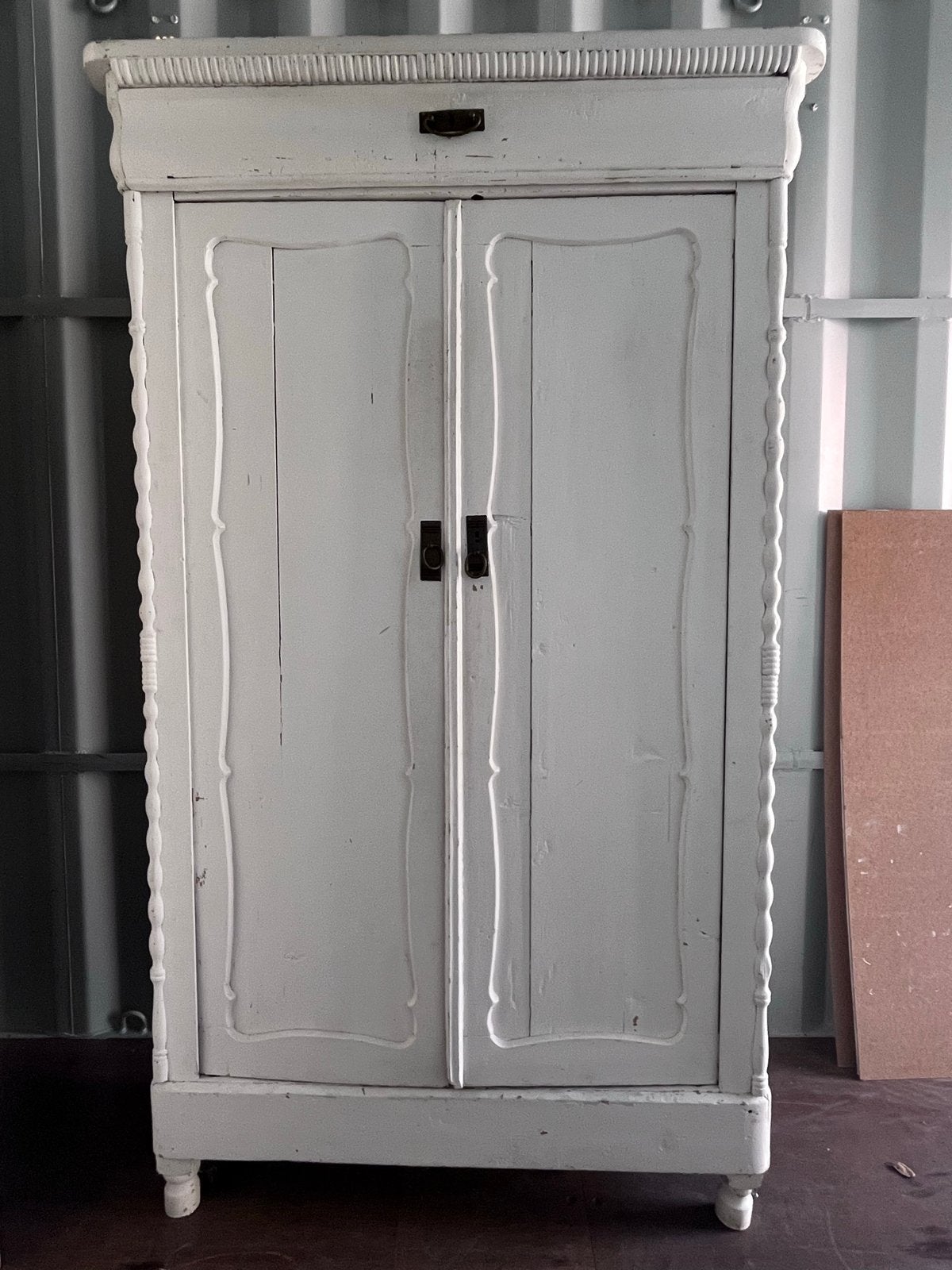 Brocante Meidenkast - Wit - 184x100x37 cm, Ophalen