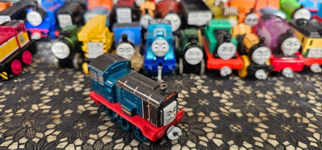 Thomas de trein Adventures Diesel, Ophalen of Verzenden, Zo goed als nieuw