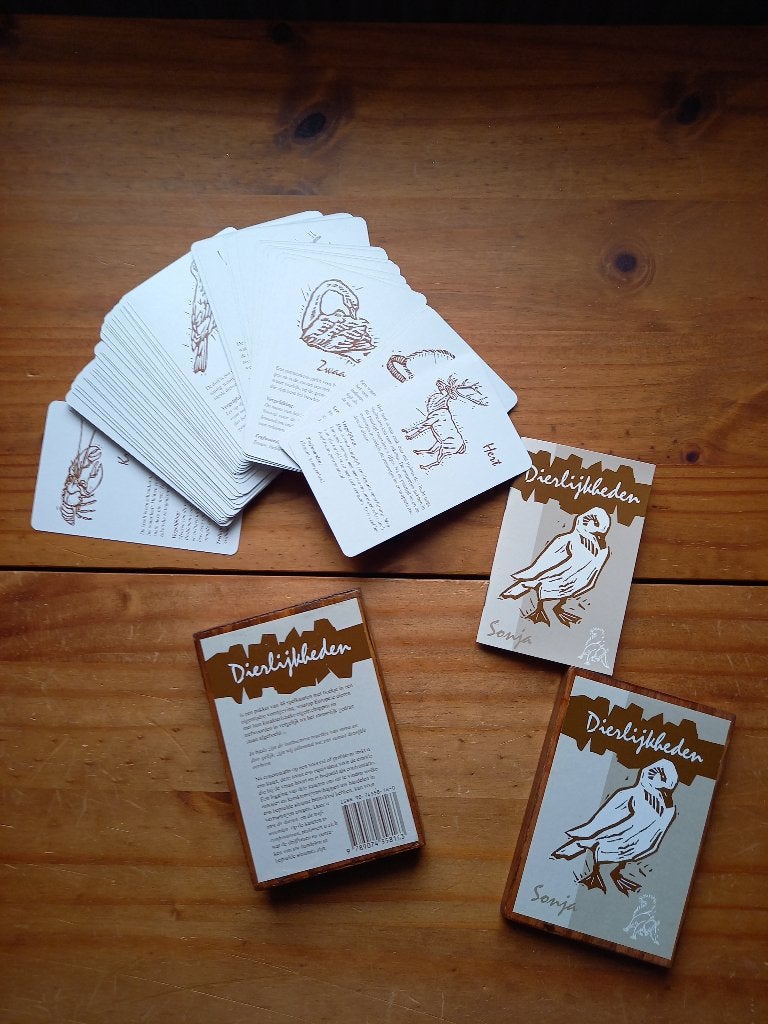 Kaartendeck Dierlijkheden (Sonja Muller) in Houten Doosje, Ophalen of Verzenden, Zo goed als nieuw, Tarot of Kaarten leggen, Overige typen