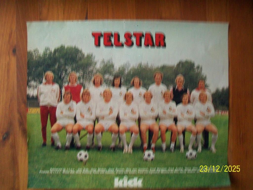 Kick poster Telstar seizoen 1973-1974, Verzenden, Zo goed als nieuw, Overige binnenlandse clubs, Poster, Plaatje of Sticker