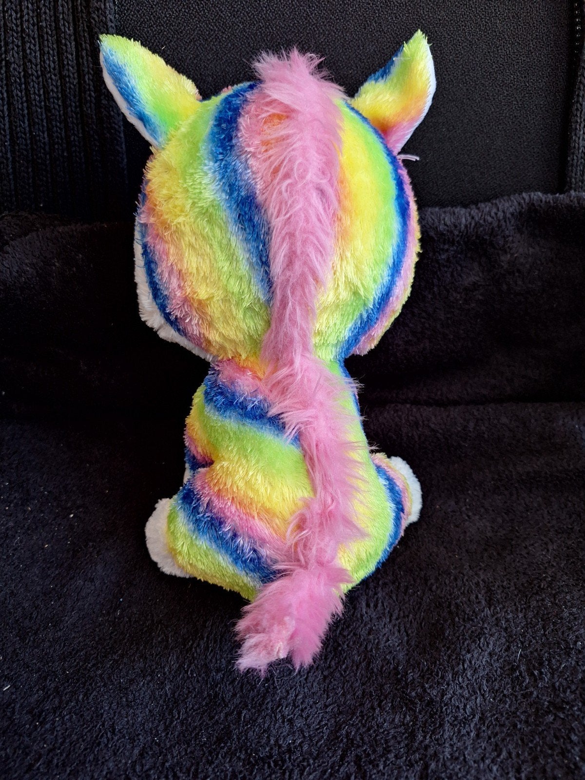 Regenboog eenhoorn knuffel, Overige karakters, Onbekend, Ophalen of Verzenden, Zo goed als nieuw