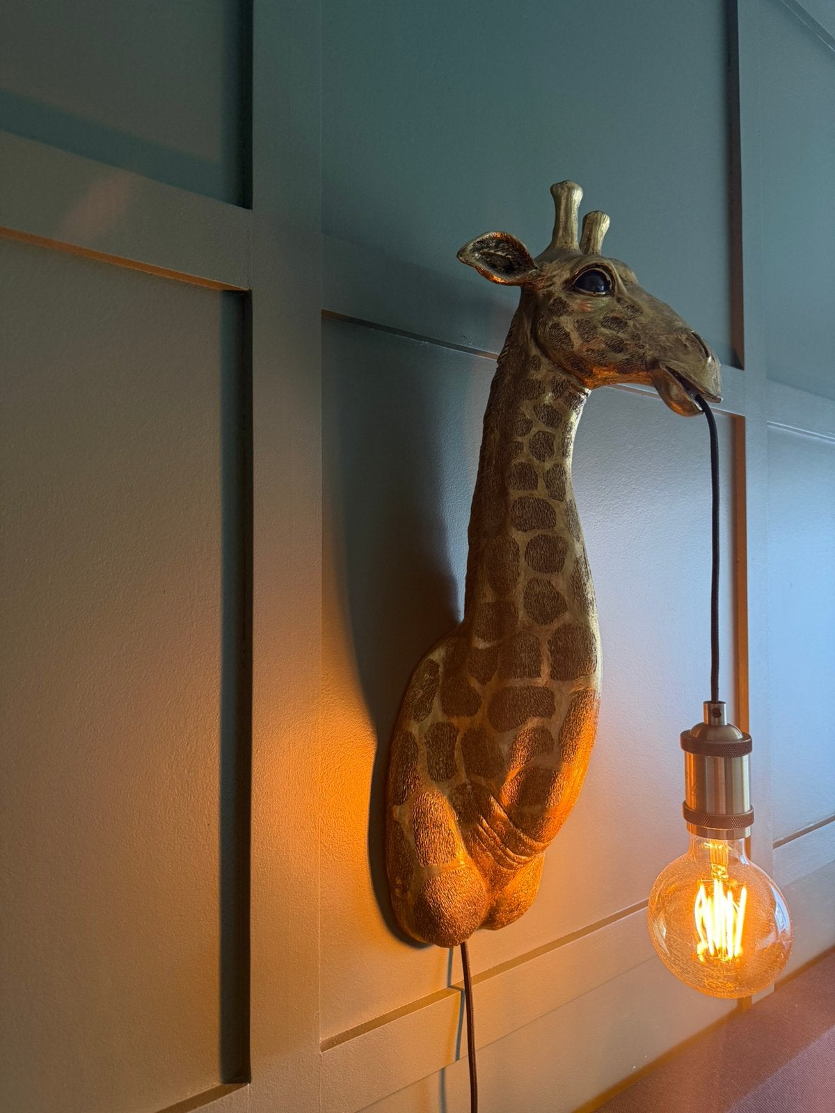 Giraffe lamp, Ophalen, Zo goed als nieuw