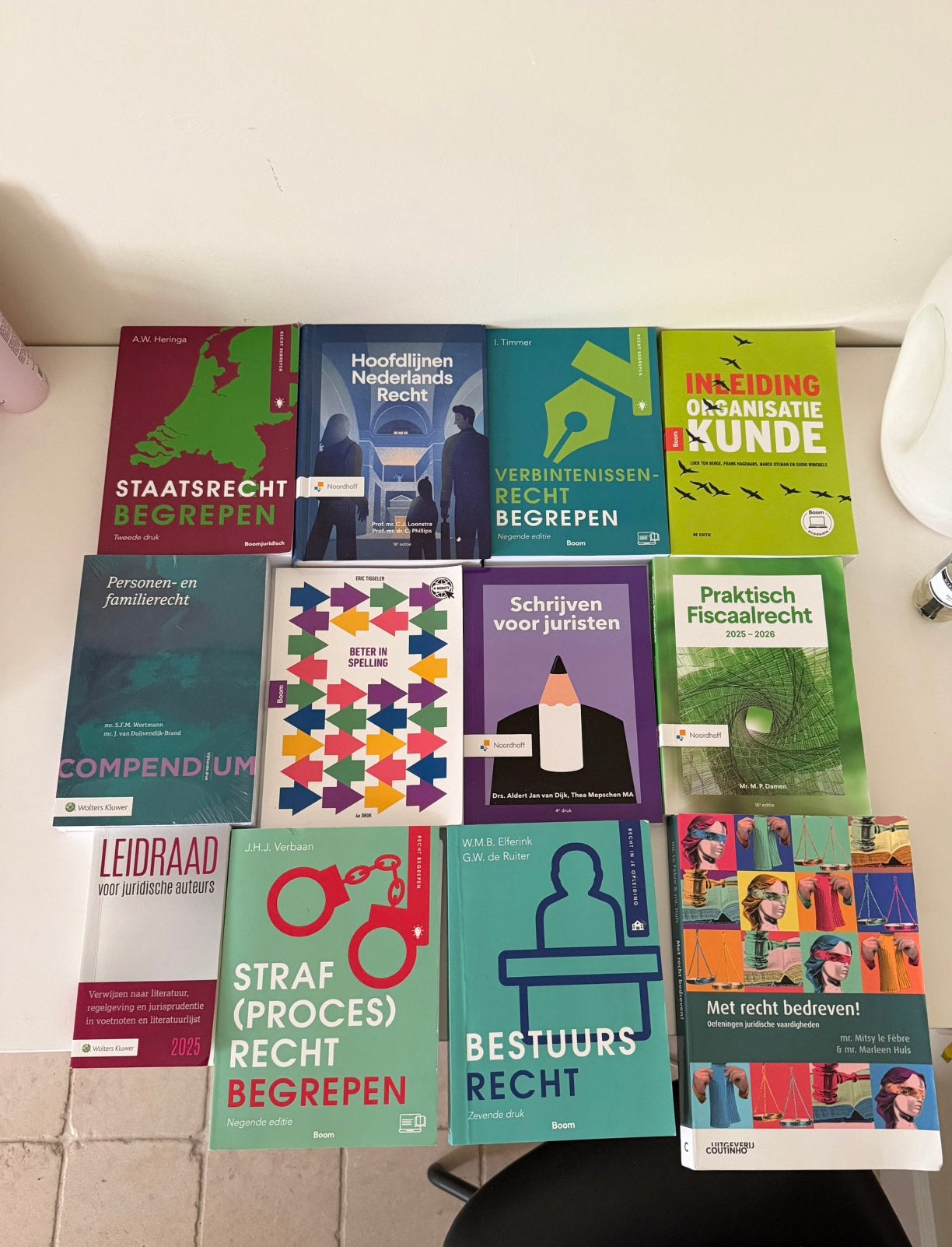 Opleiding Rechten boeken, Boeken, Ophalen, Zo goed als nieuw, Overige onderwerpen