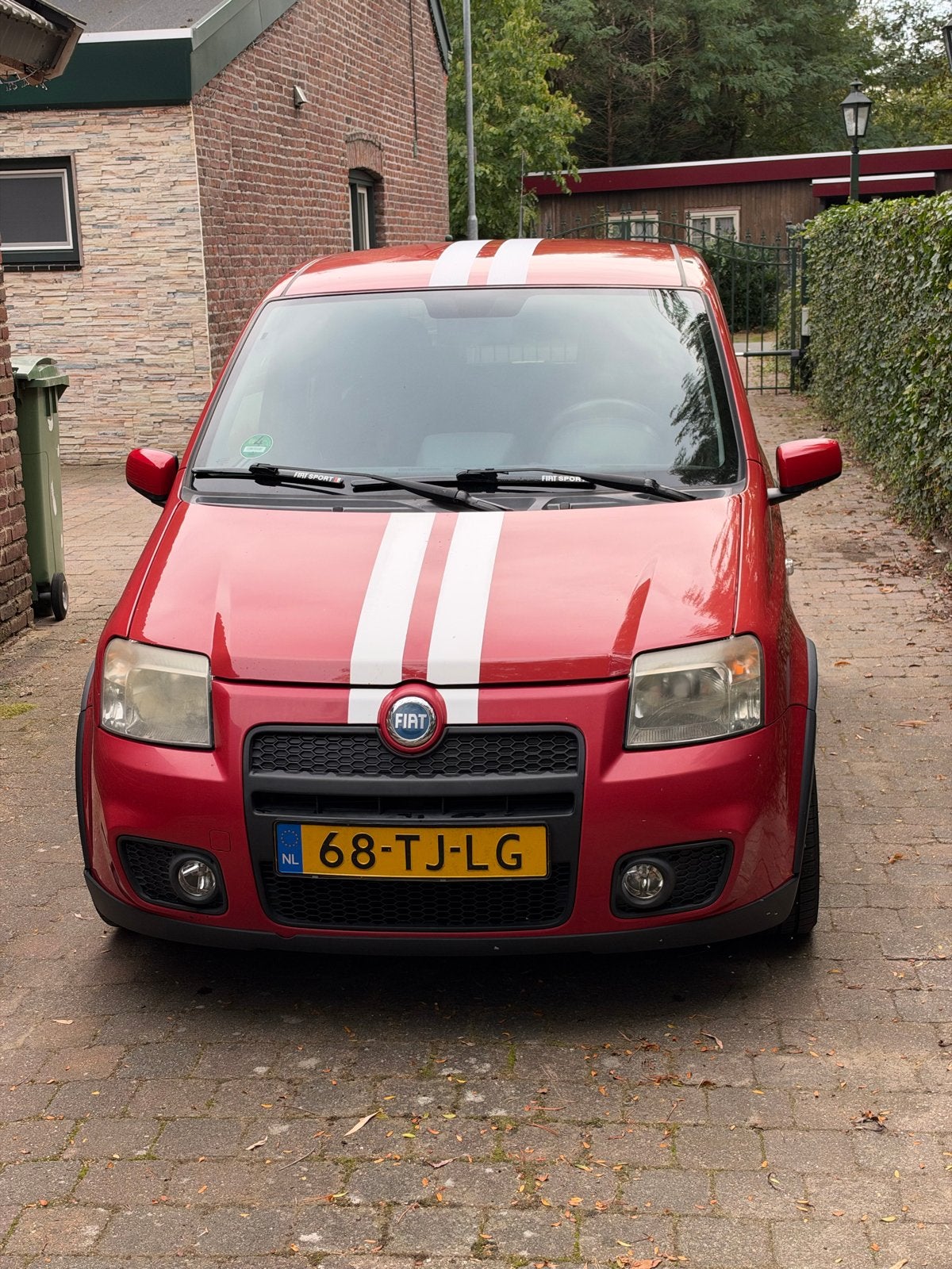 Fiat Panda 1.4 16V 100HP 2006 Rood, Voorwielaandrijving, 15 km/l, 31 €/maand, 100 pk