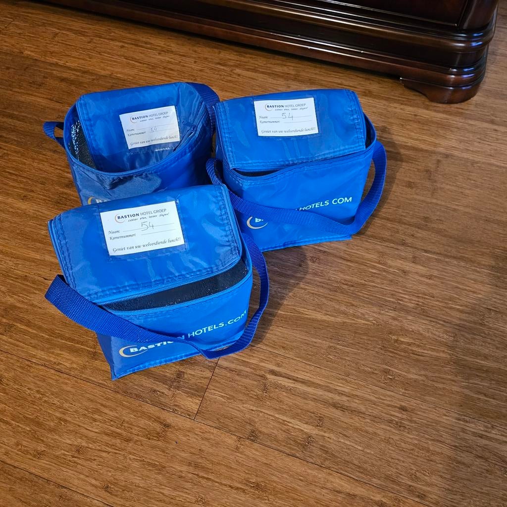 3 Thermo Tassen Ruilen tegen Haribo, Huis en Inrichting, Keuken | Tupperware, Ophalen of Verzenden, Blauw, Overige typen
