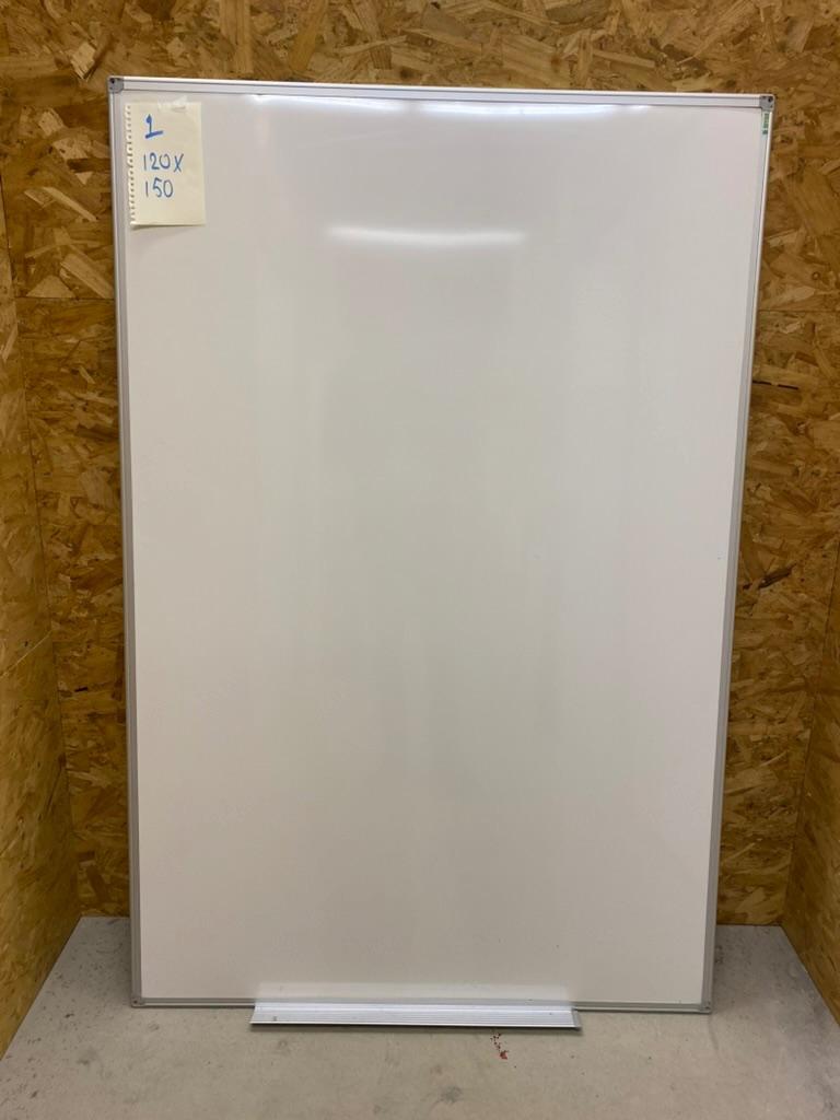 Whiteboards (diverse maten), Ophalen, Gebruikt, Magneetbord