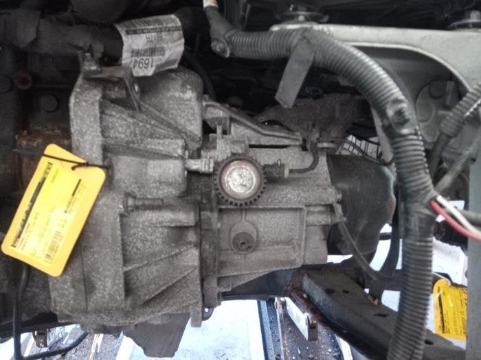 Versnellingsbak van een Renault Clio, Auto-onderdelen, Gebruikt, -, Renault, -