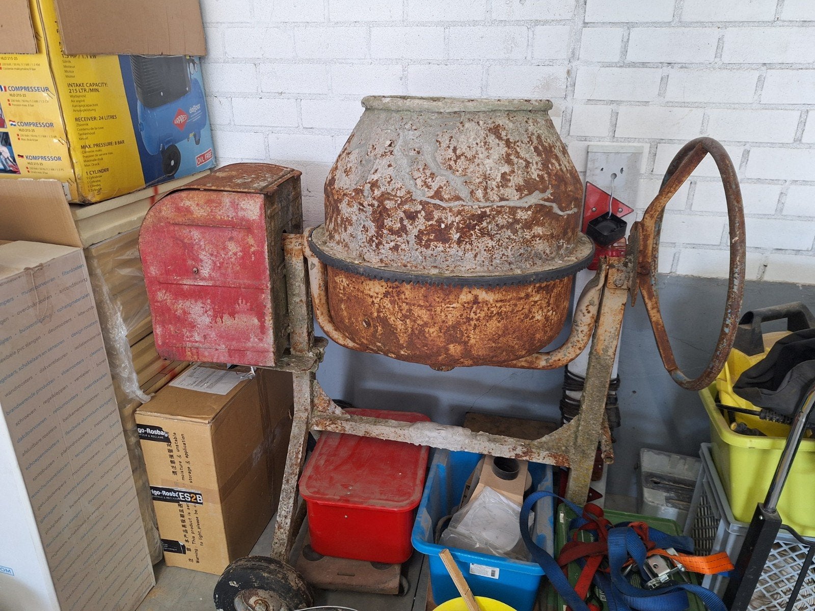 Betonmolen te koop, Ophalen, Gebruikt