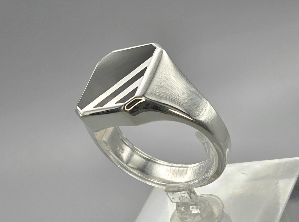 Zilveren massieve heren zegelring met onyx. 2026/548, 20 of groter, ., Heer, Nieuw