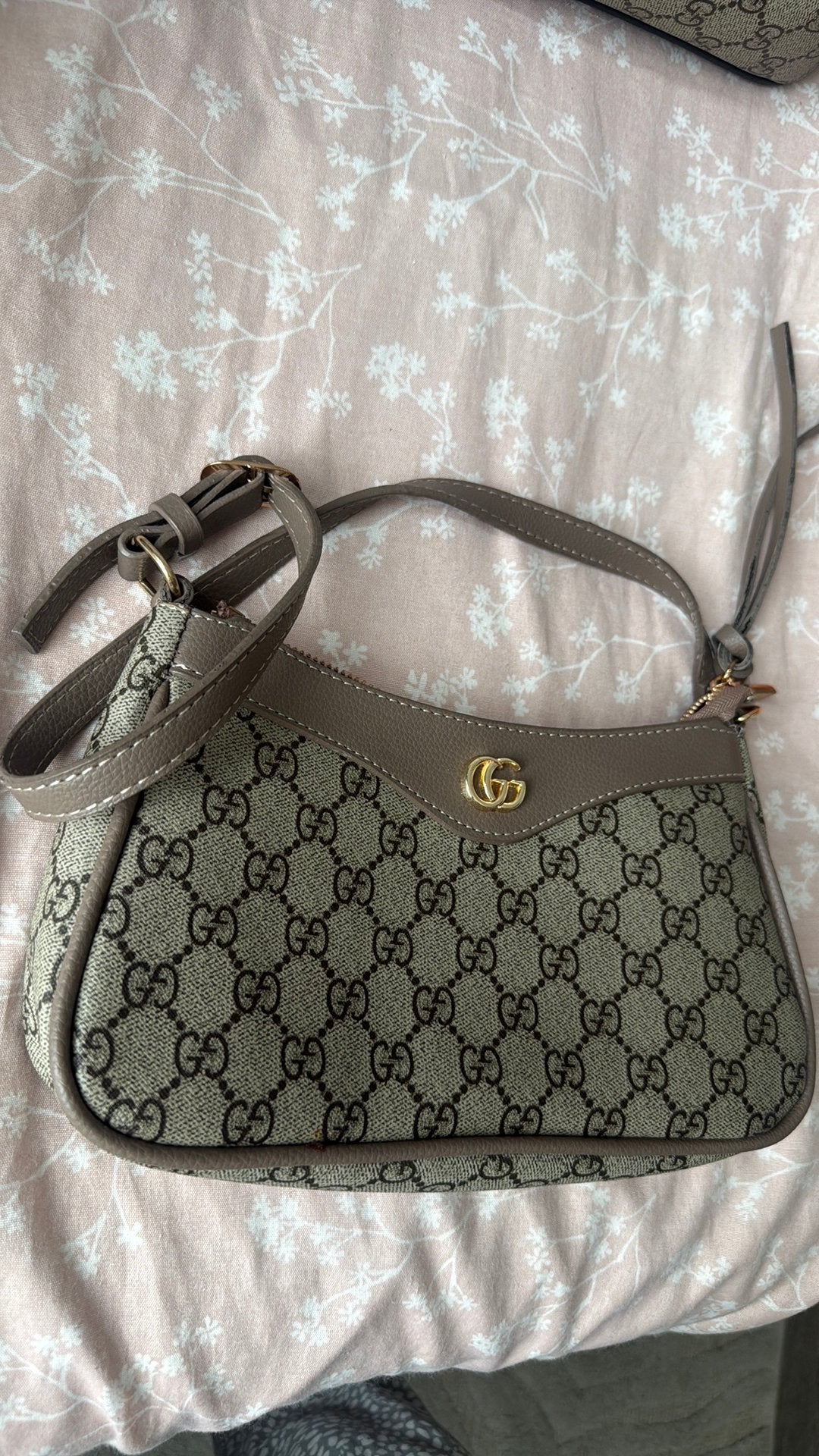 Gucci tas, Sieraden, Tassen en Uiterlijk, Tassen | Damestassen, Ophalen of Verzenden, Zo goed als nieuw, Zwart, Schoudertasje
