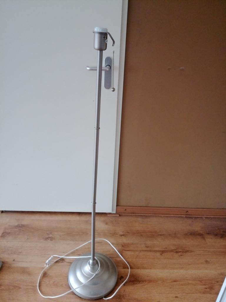 Ikea arstid vloerlamp rvs, Ophalen of Verzenden, Zo goed als nieuw, Metaal, 100 tot 150 cm