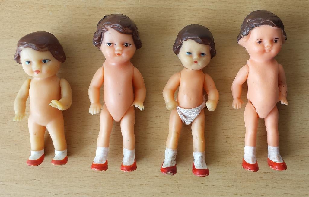 4 Ari Poppetjes - lot 2, Verzamelen, Poppenhuizen en Toebehoren, Gebruikt, Popje, Ophalen of Verzenden