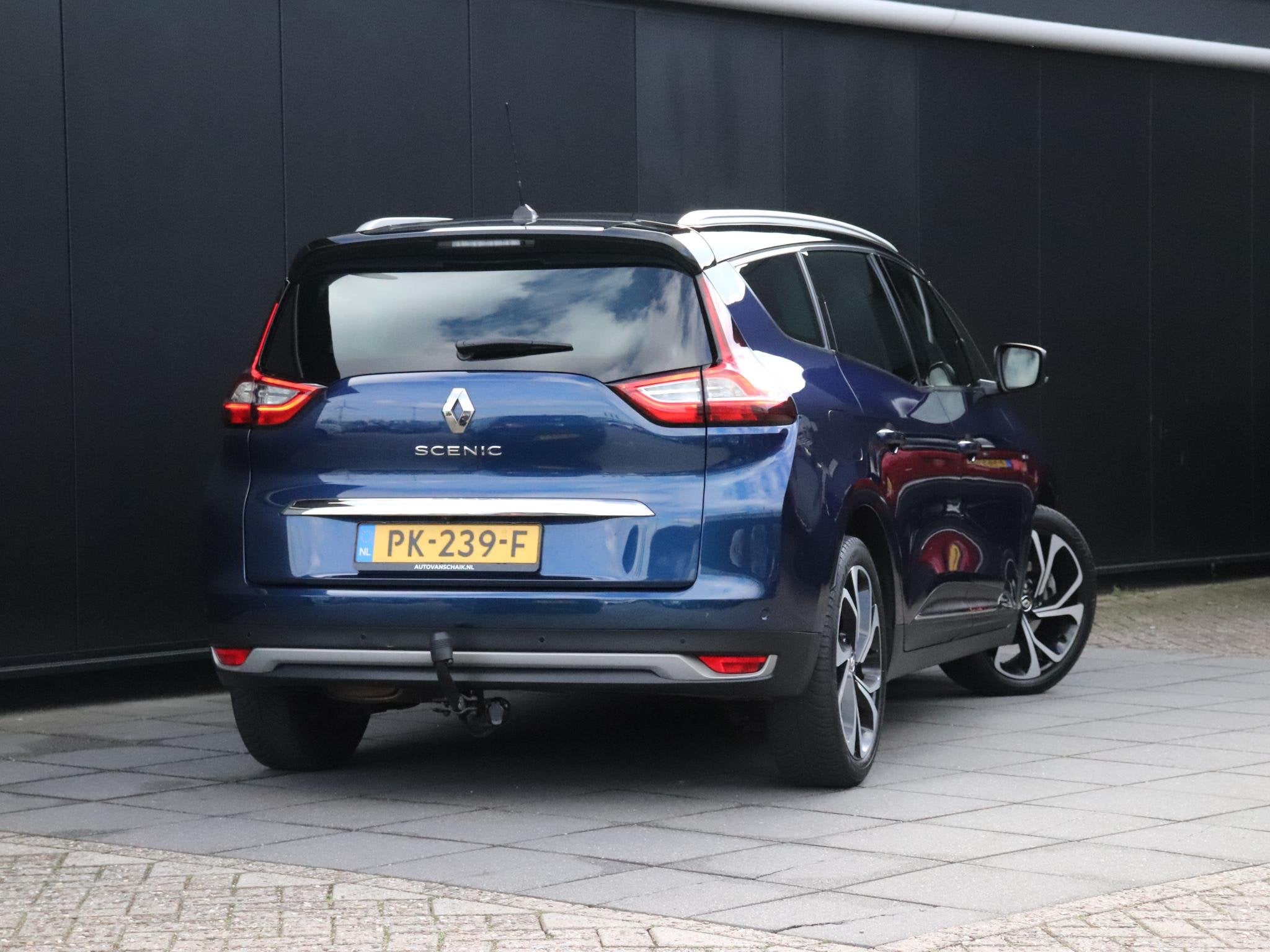 Renault Grand Scénic 1.2 TCe Bose | TREKHAAK | CAMERA | NAV, Auto's, Renault, Gebruikt, Euro 6, 4 cilinders, 1850 kg