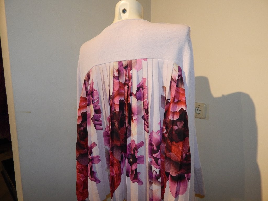 Ted Baker vest achterkant bloemen print stretch breisel4/42, Kleding | Dames, Maat 42/44 (L), Ophalen of Verzenden, Zo goed als nieuw