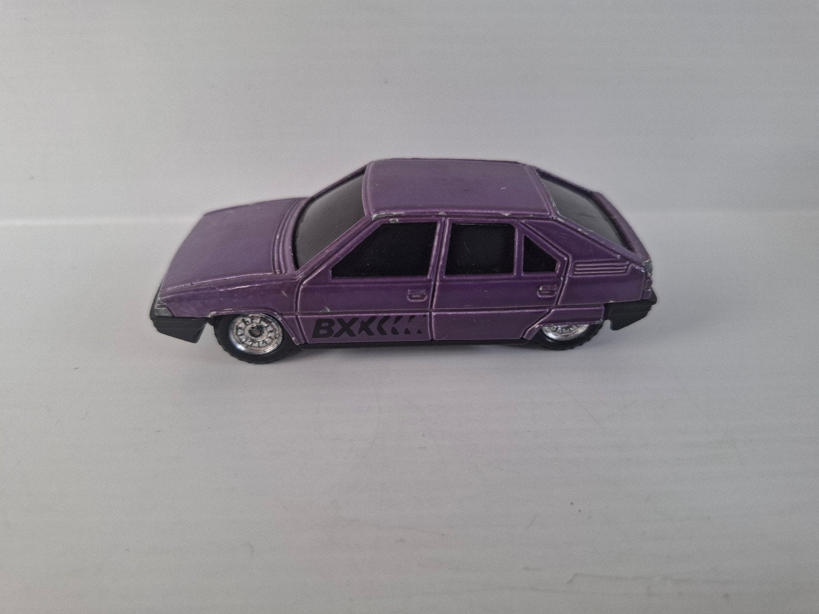 Citroën BX16 op schaal 1:43 van MC Toy - verandert van kleur, Ophalen, Gebruikt, Auto, Overige merken