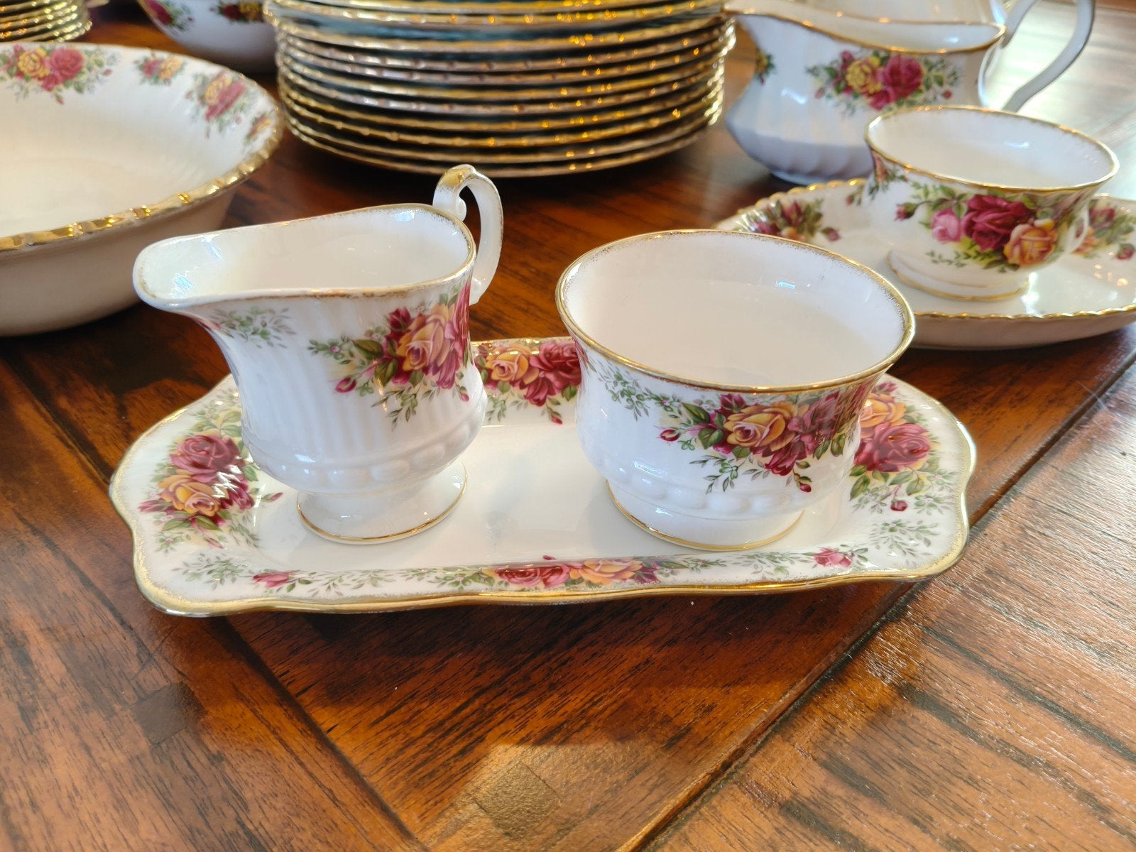 Queen's Rosina China Co. Ltd. Stratford Melk en Suiker Set, Antiek en Kunst, Ophalen of Verzenden