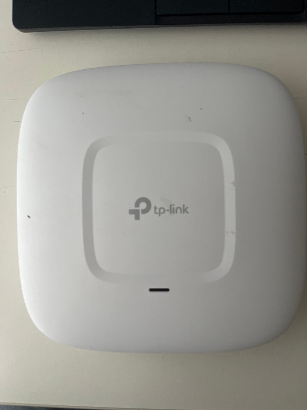 TP-Link EAP245 AC1750 Dual-Band Gigabit Access Point, Computers en Software, Accesspoints, Ophalen of Verzenden, Gebruikt