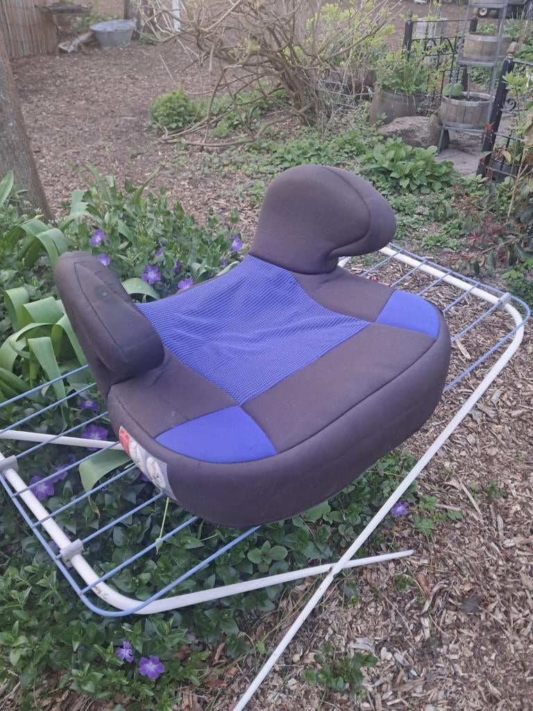 Kinderzitje plaatsverhoger/ autostoeltje, Ophalen