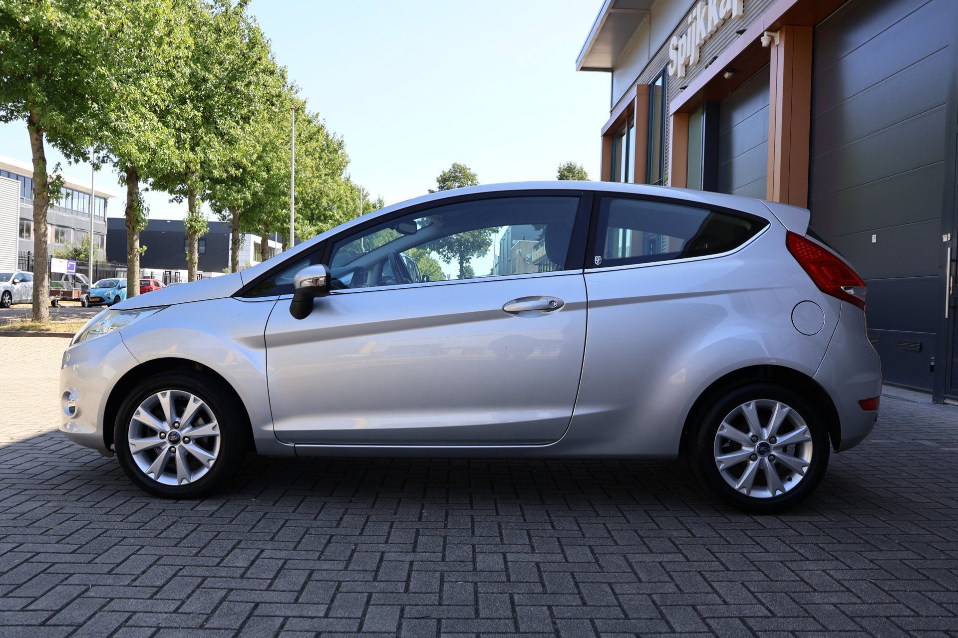 Ford Fiesta 1.25 Ghia |Climate|cruise|Bluetooth|, Voorwielaandrijving, Stof, 82 pk, Origineel Nederlands