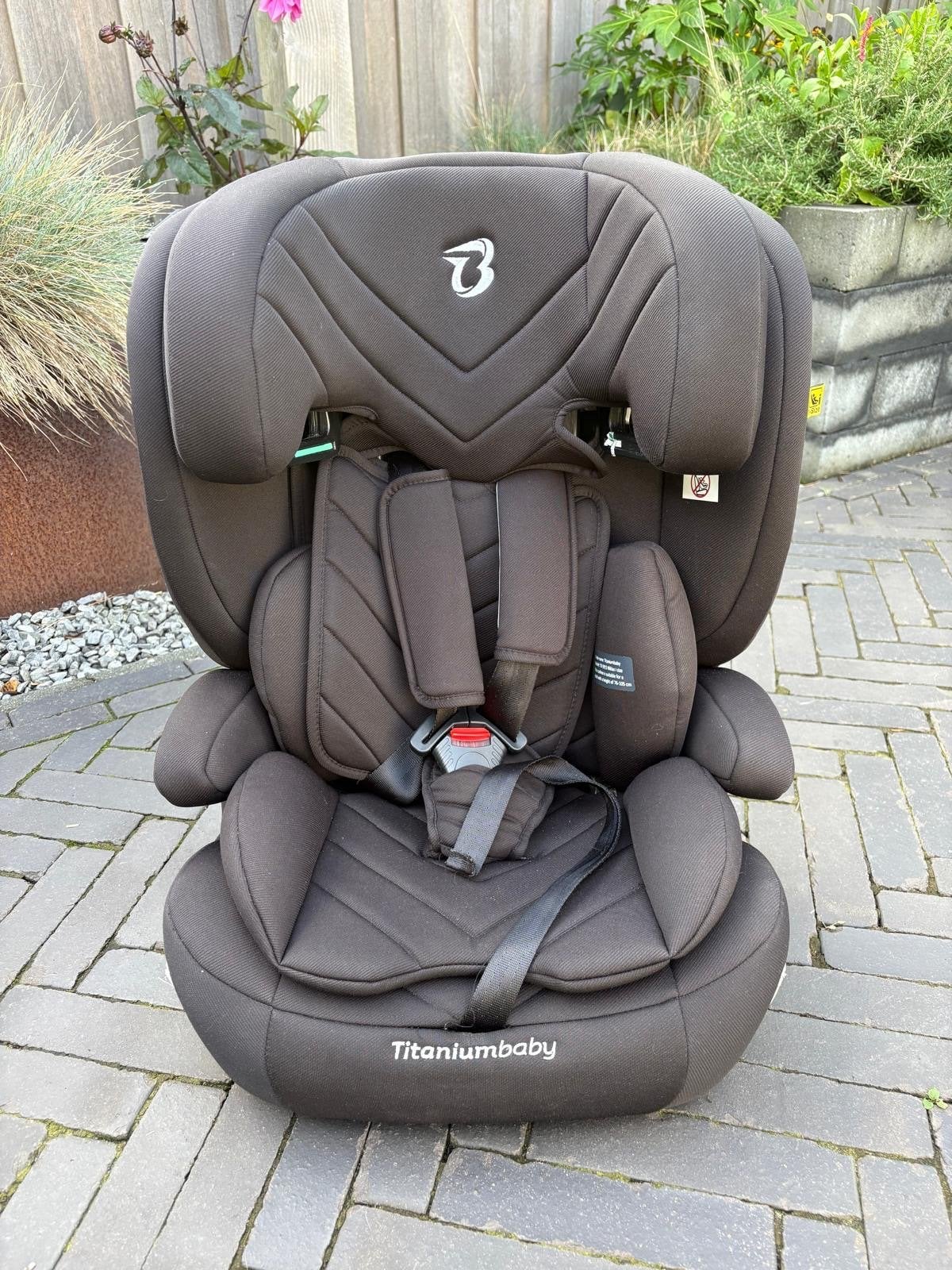 Titaniumbaby Autostoel, Autogordel, Zo goed als nieuw, 0 t/m 13 kg, Ophalen