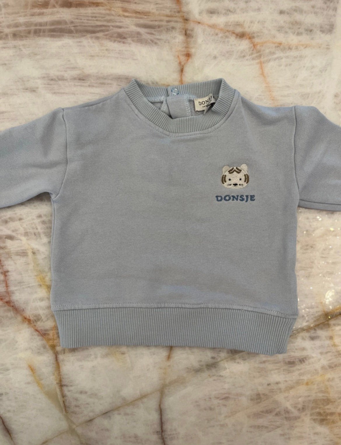 Donsje tijger sweater blauw 9-12 mnd, Ophalen of Verzenden, Zo goed als nieuw, Jongetje of Meisje, Truitje of Vestje