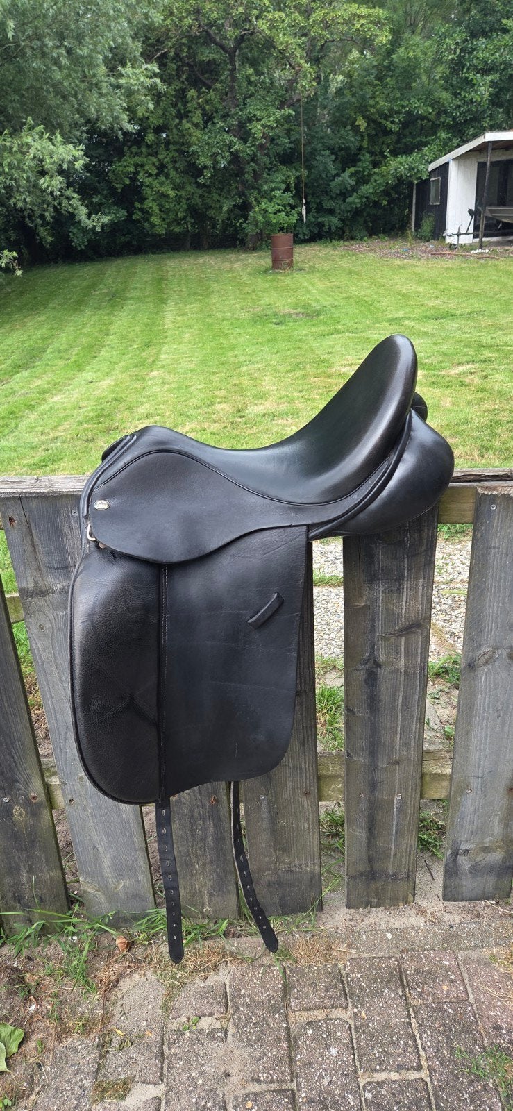 Ideal dressuurzadel 17,5 inch XW., Dieren en Toebehoren, L (17.5 inch), Gebruikt, Extra wijd, Dressuur