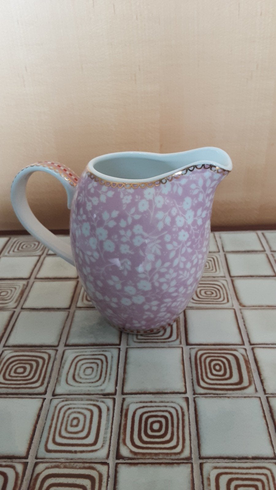 Pip Studio melkkannetje roze met bloemen, Huis en Inrichting, Keuken | Servies, Overige typen, Ophalen of Verzenden, Zo goed als nieuw
