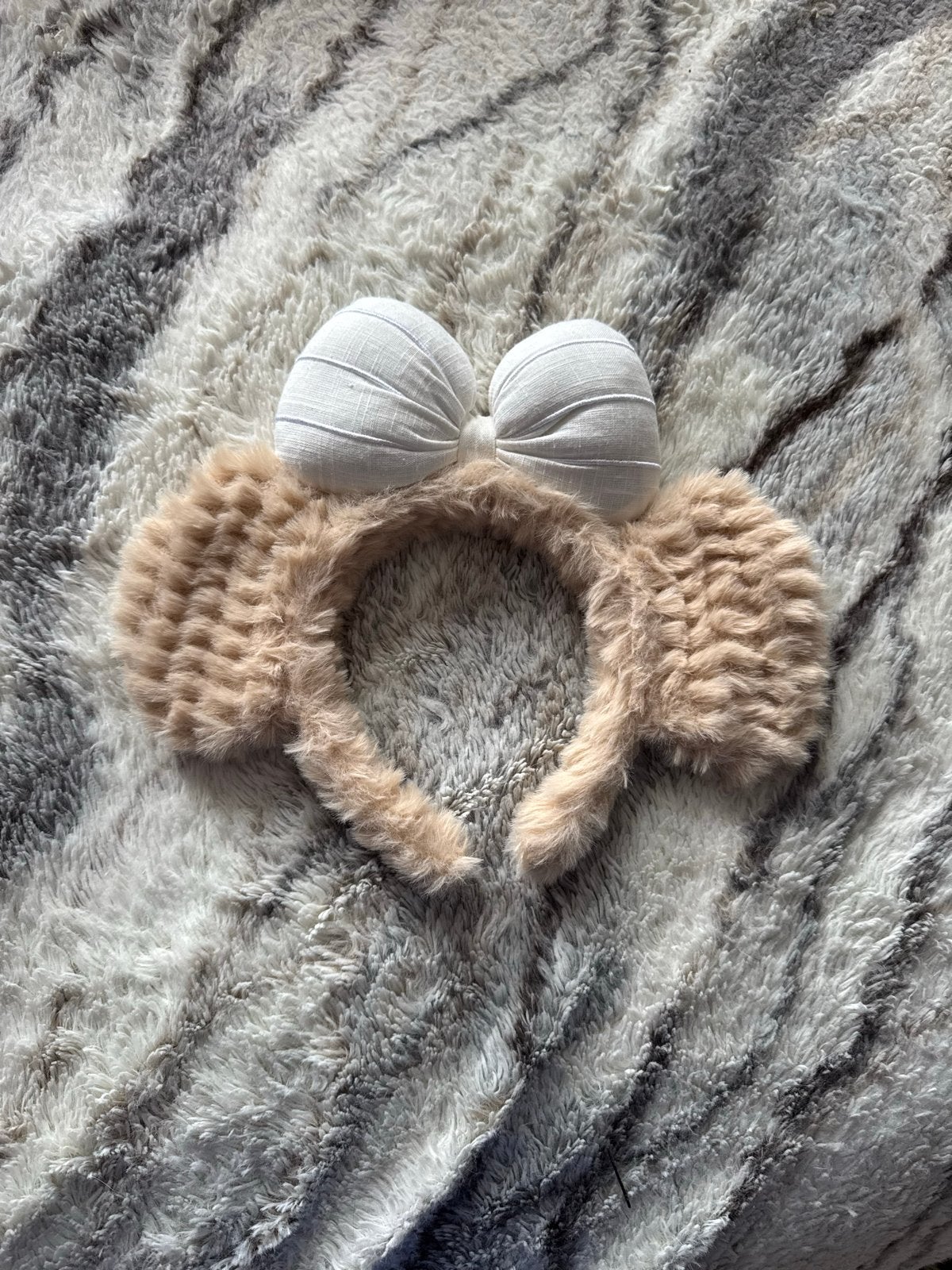 Schattige haarband met oren en strik, Ophalen of Verzenden, Nieuw