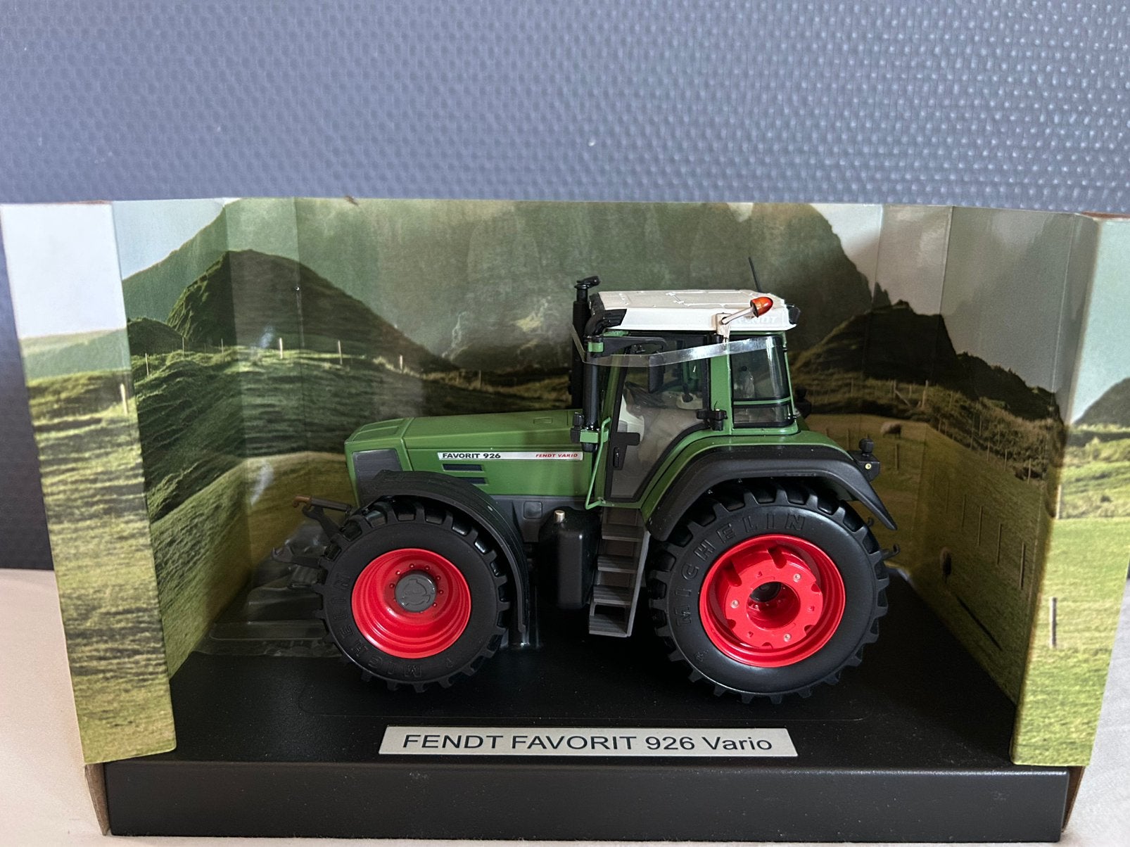 Fendt 926 weise toys 1:32, Ophalen, Nieuw, Tractor of Landbouw, Overige merken