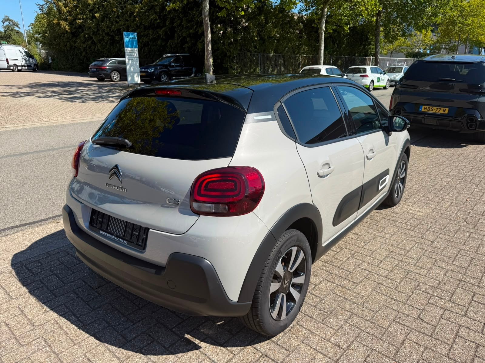 Citroen C3 1.2 PureTech Feel, Facelift, Navi Dealer auto INC, Auto's, 83 pk, Gebruikt, 1199 cc, Automatische klimaatregeling