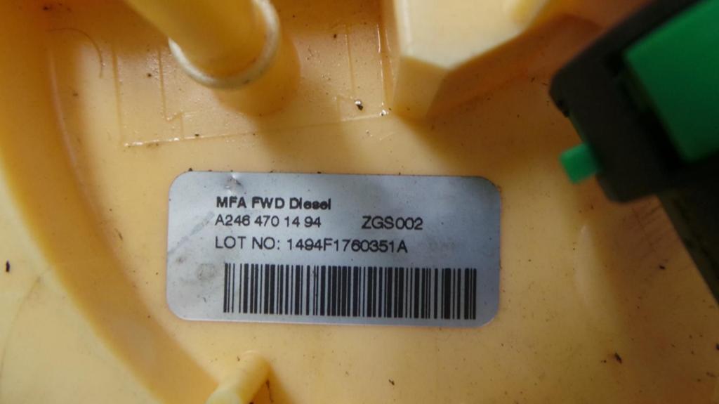 MERCEDES B CLASS BRANDSTOF POMP VOOR DE INJECTOR 2015, Auto-onderdelen, Ophalen of Verzenden, Gebruikt, ARN erkend