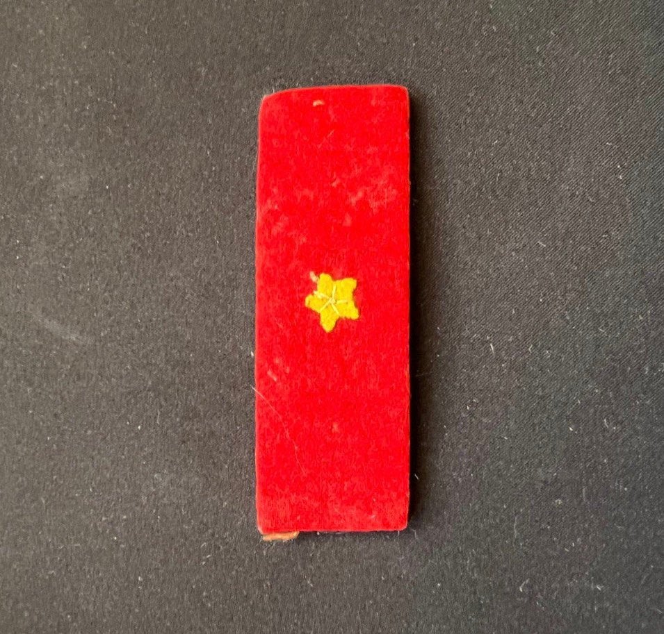 Aangeboden origineel japans militair rangteken wo2, Verzamelen, Ophalen of Verzenden
