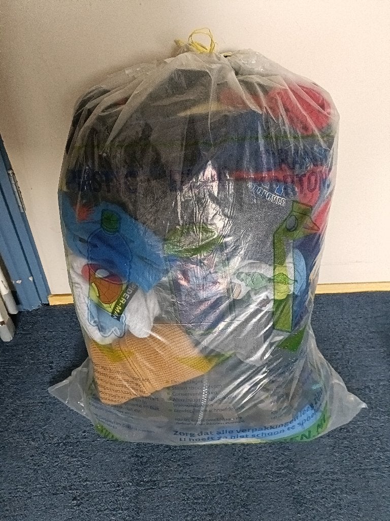 Een zak met diversen kinder kleding, in de maten 86 T/m 116., Kinderen en Baby's, Ophalen, Zo goed als nieuw